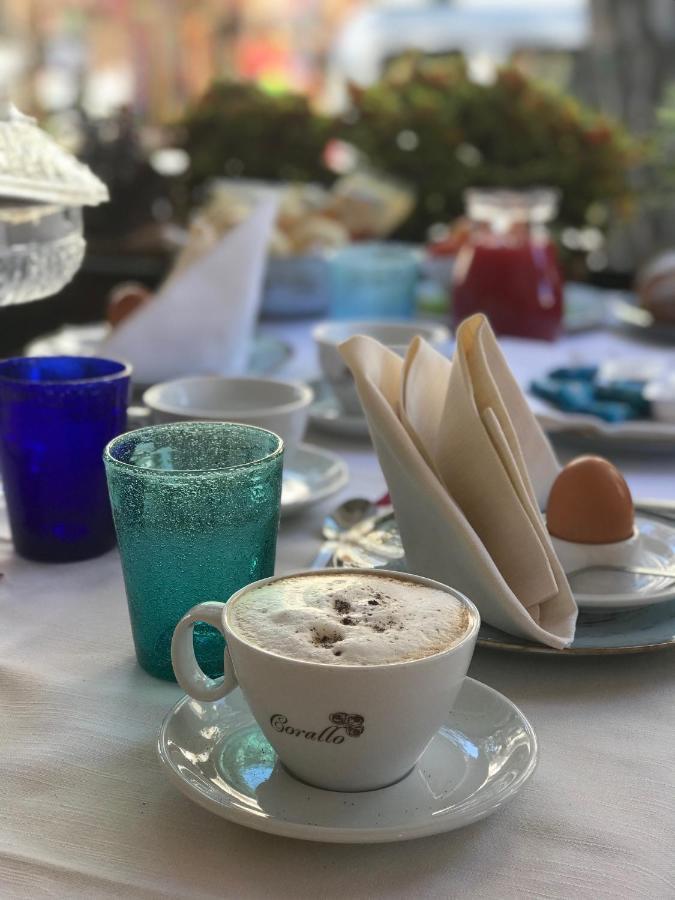 Hotel Corallo Lignano Sabbiadoro Bagian luar foto